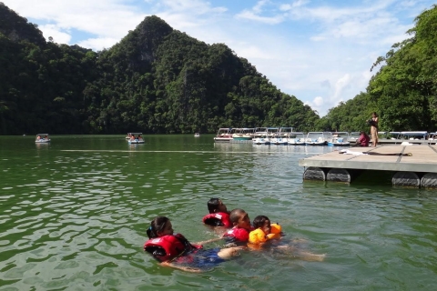 Langkawi: eilandhopping per bootEilandhopping - ophaalservice vanuit de strandgebieden