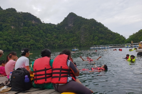 Langkawi: tour de isla en islaDe isla en isla: recogida en áreas de playa