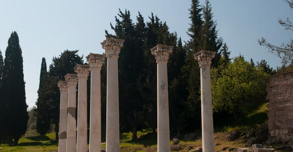 The Asclepieion at Kos: From Healing Gods to Medicine