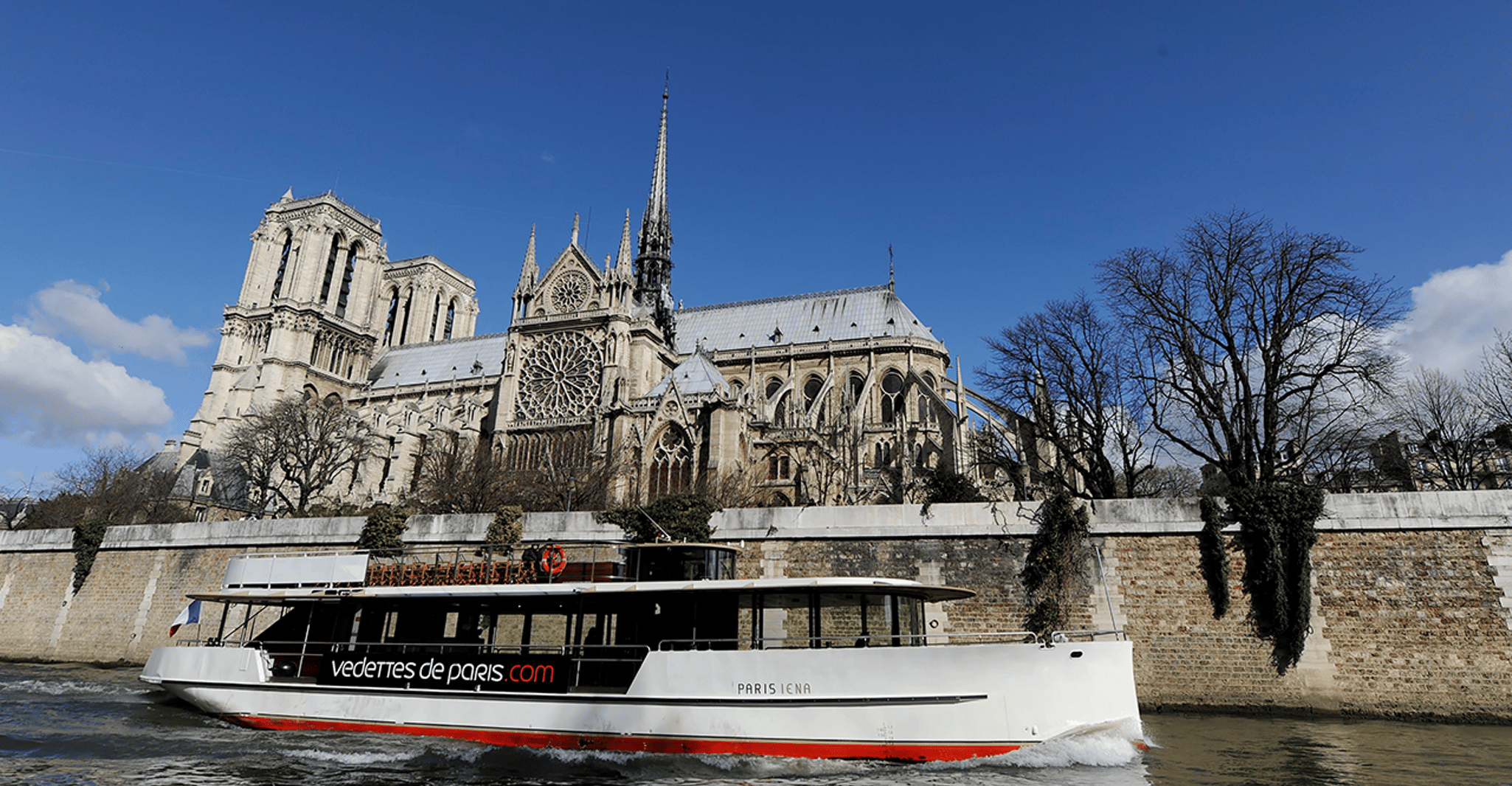 Paris, Champagne Tasting Cruise Departure from Eiffel tower - Housity