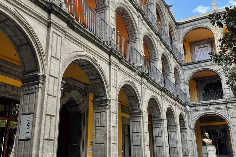 The Steps of Frida: Mexico City The Steps of Frida + Entrance to La Casa Azul