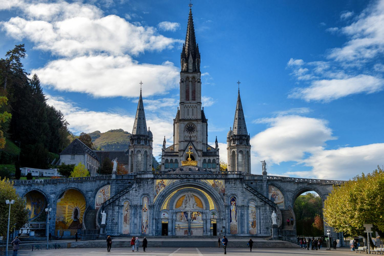 Lourdes: Express Walk with a Local in 60 minutes