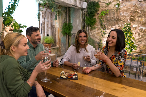 Athènes: visite de quartier en petit groupe Gazi-Metaxourgeio