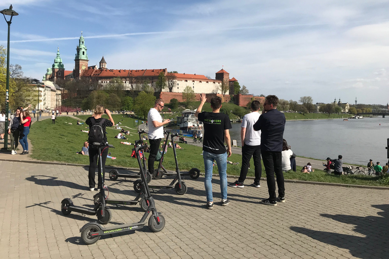 Passeio de Scooter Elétrica em Cracóvia