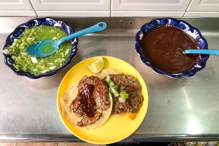 Mexico City: Visite culinaire nocturne Tacos & MezcalMexico: Visite nocturne en espagnol avec Tacos et Mezcal