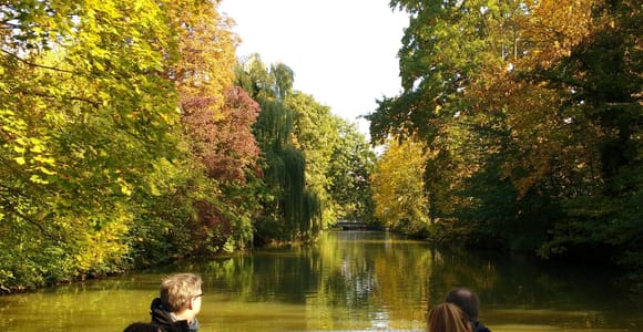 Leipzig: Stadtgeschichte Kanal Sightseeingtour auf einem Motorboot