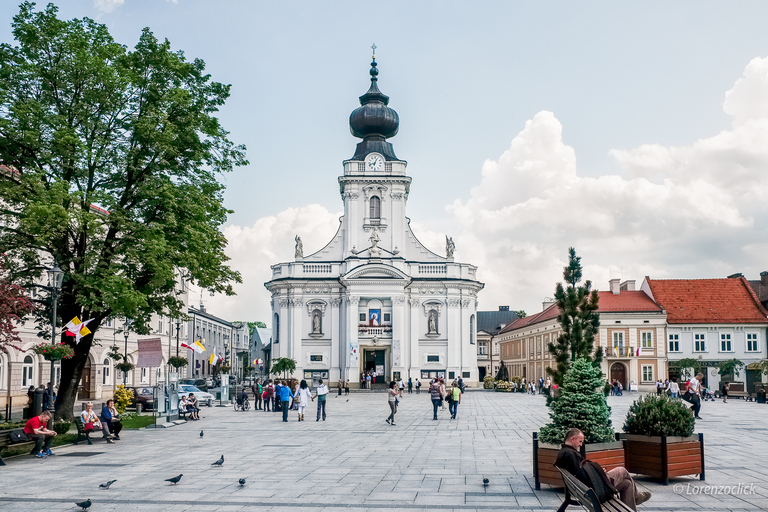 Day Tour: Traces of Pope John Paul II near Krakow English tour