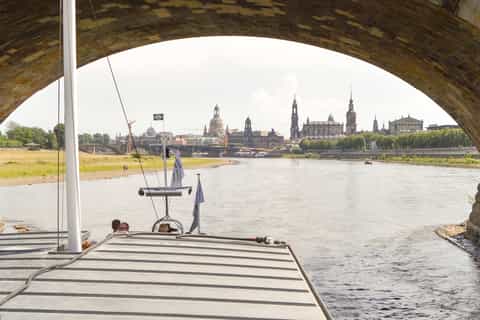 Dresden: 1-Hour Paddle Steamer Cruise with Canaletto-View