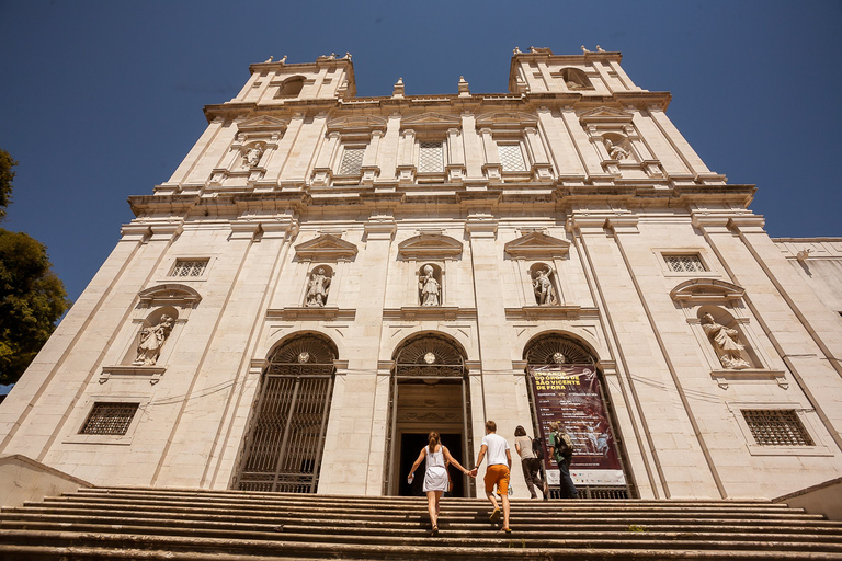 Lisboa: viaje en el tranvía 28 y tour a pieOpción estándar