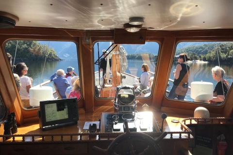 Jezioro Te Anau: 3-godzinny rejs łodzią z przewodnikiem