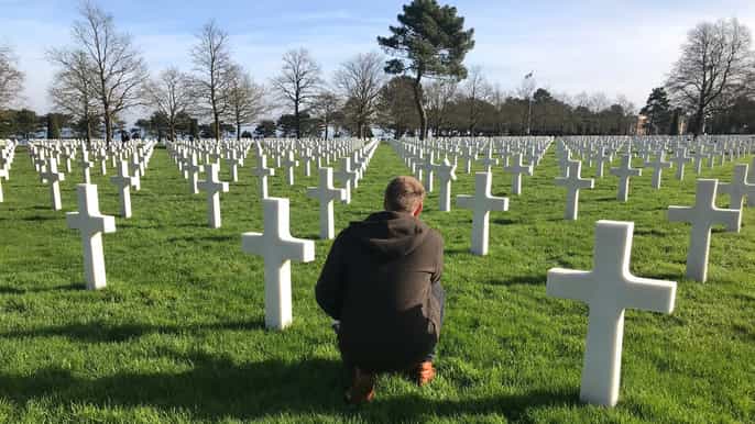 normandy dday all day tour by minibus from paris