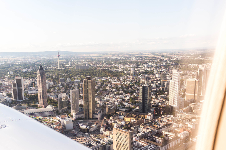 Frankfurt: 1-Hour Sightseeing Flight