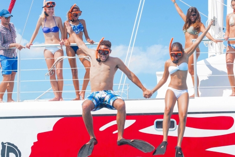 Montego Bay: croisière en catamaran en famille Reggae avec plongée en apnée