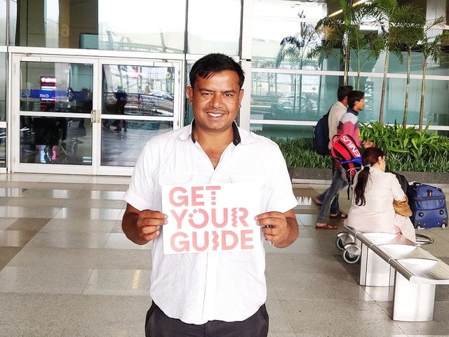 Delhi: IGI Airport/Agra/Jaipur: Private One Way Transfer