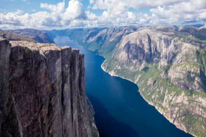 Stavanger: Waterfalls Rocks and Caves Cruise