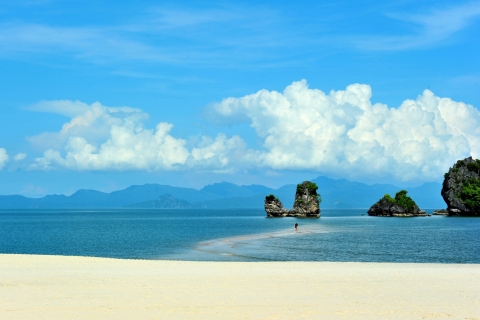 Private Guided Island Tour of Langkawi Standard Option