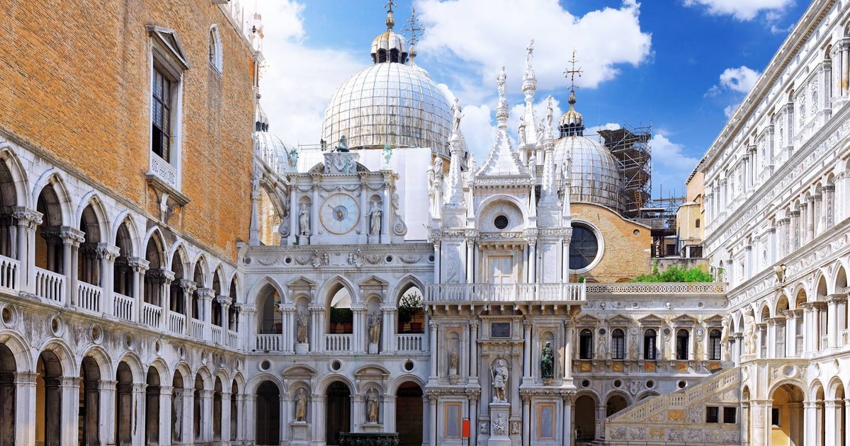 Venedig: Markusdom mit Schatzkammer, Terrasse und Pala d'Oro | GetYourGuide