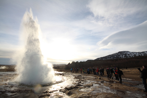 Reykjavik: circuit en cercle d'or et aurores boréales en 4x4