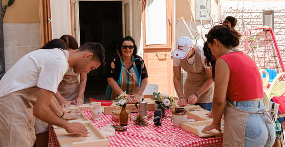 Bari: Rickshaw Tour with Pasta Experience
