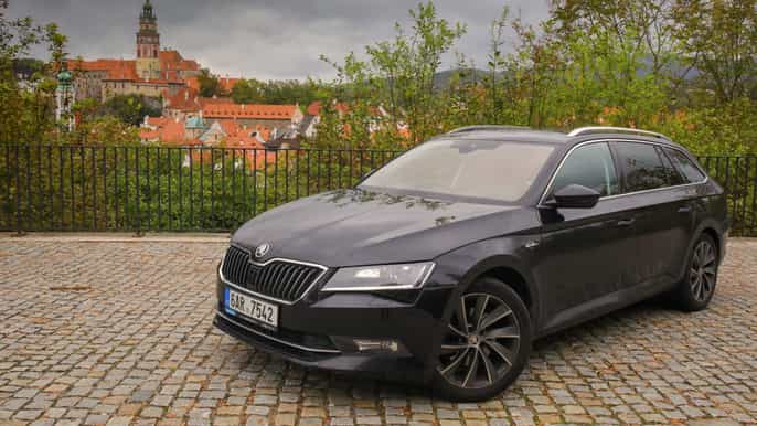 prague airport private transfers
