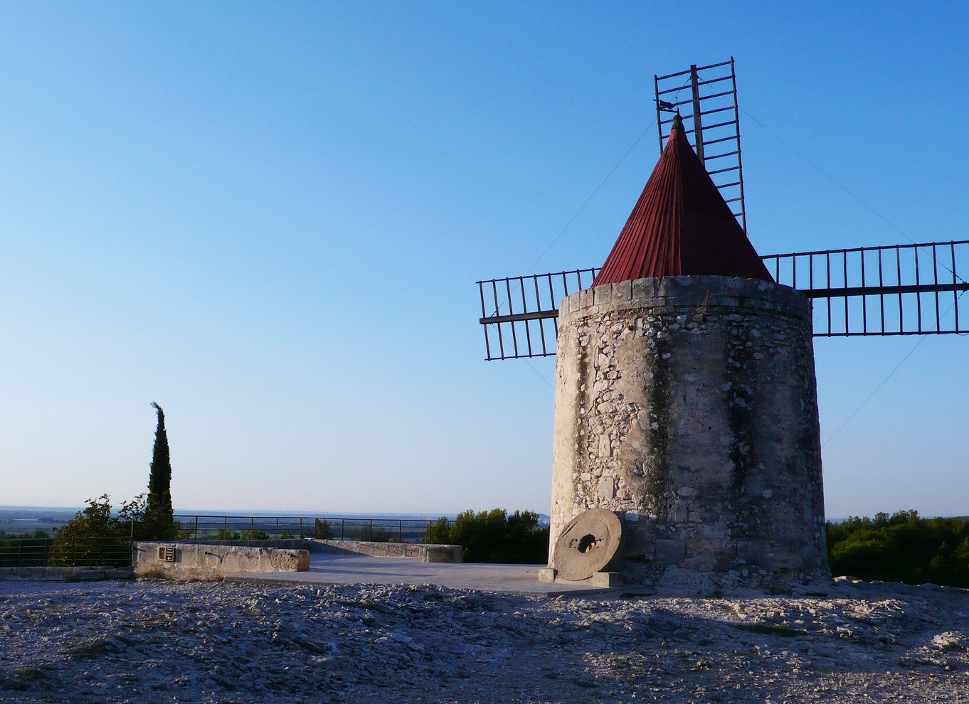 Fra Arles: Alpilles Regional Park Provence 4x4 Safari