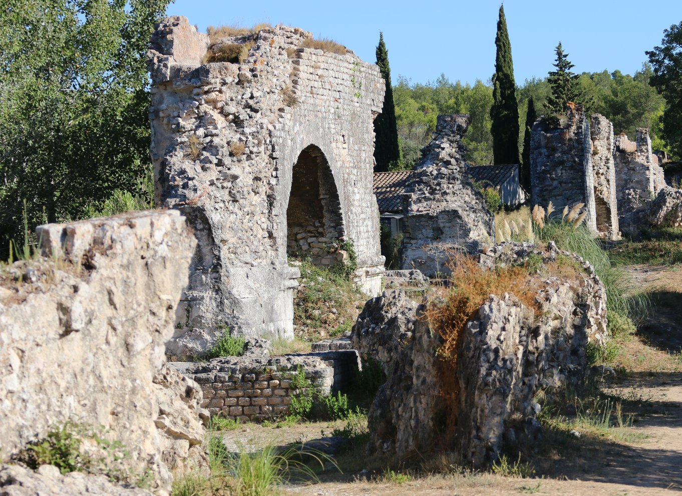 Fra Arles: Alpilles Regional Park Provence 4x4 Safari