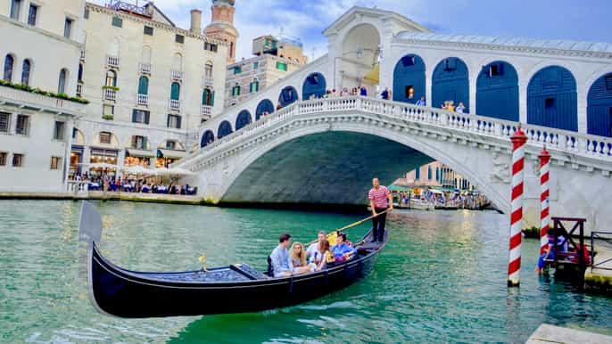 venice the discover walking tour gondola ride