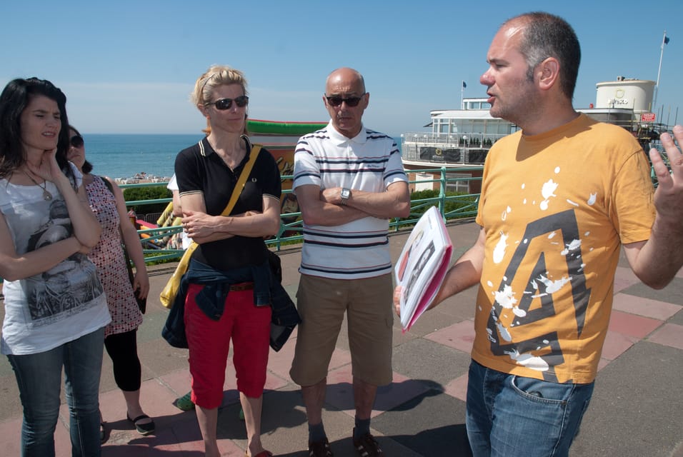 Brighton, Piers & Queers LGBTQ History Tour - Hizvo