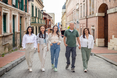 Bogotá: Professional Photoshoot with a Local Photographer