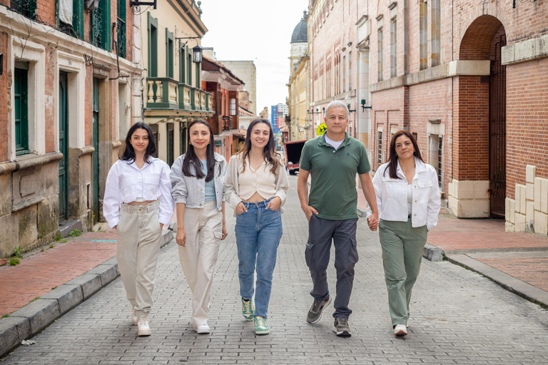 Bogotá: Professional Photoshoot with a Local Photographer