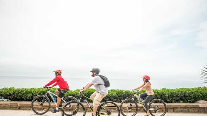 lima città e costa cultura bike tour con un locale