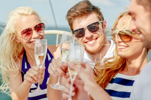 Los Angeles: Champagne Brunch Cruise from Marina Del Rey