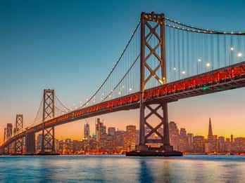 San Francisco Bootsfahrt mit Abendessen und Tanz San Francisco Bootsfahrt mit Abendessen und Tanz