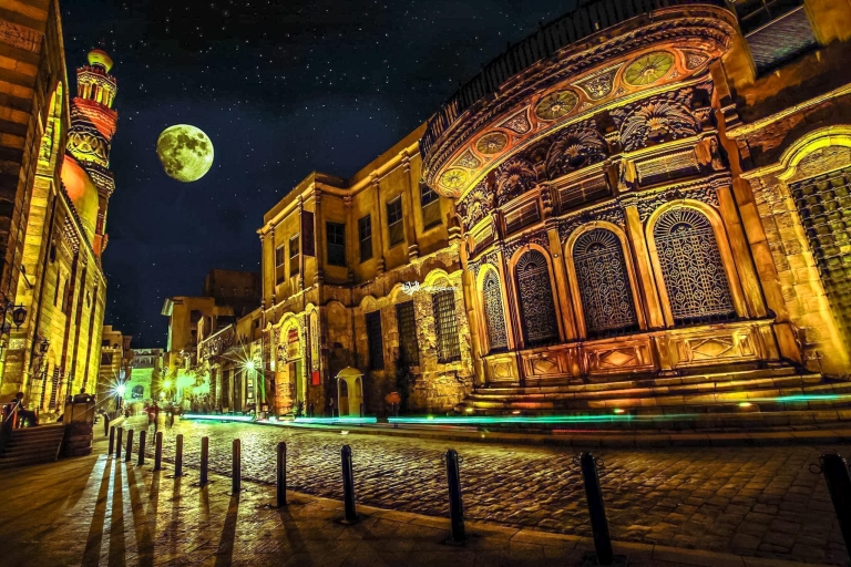 Cairo: Best Kept Secrets Night TourTour met gedeelde transfers en gids