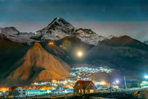 Tbilisi: Kazbegi Full-Day Group Tour