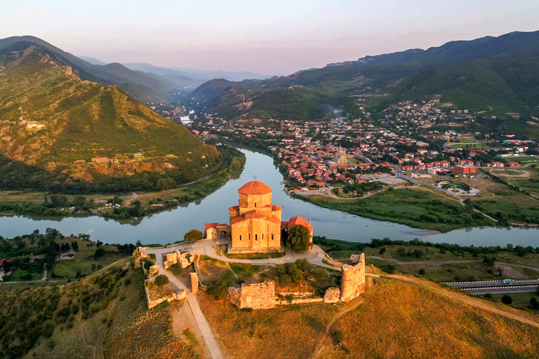 Mtskheta: Day Tour to Oldest City in Georgia