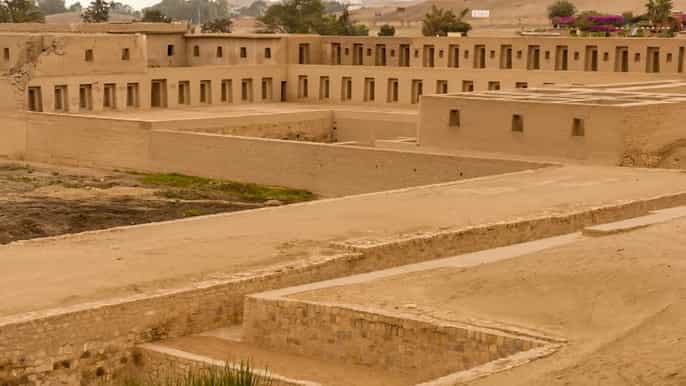 lima excursão guiada meio dia ruínas pachacamac e barranco