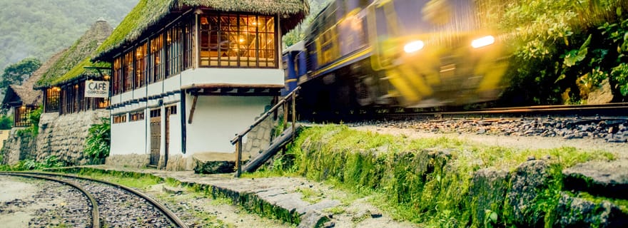 Aguas Calientes : Déjeuner au restaurant Cafe Inkaterra