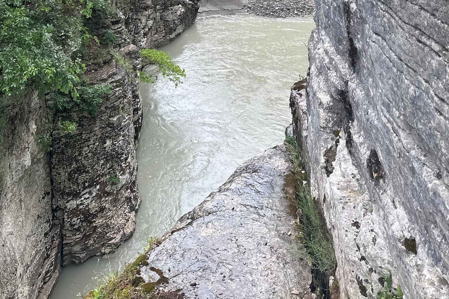 Berat: Osum Canyon and Bogove Waterfall Day Trip