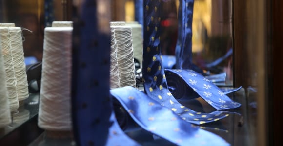 Genoa: Historic Shops Tour Through Traditions & Flavours