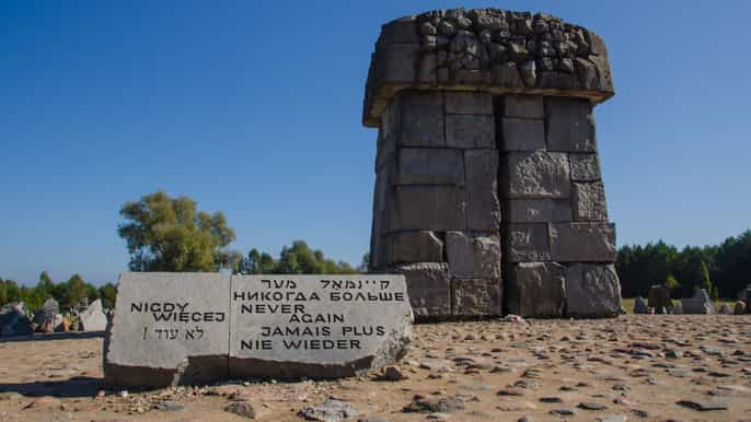 warsaw treblinka concentration camp tour with hotel pickup