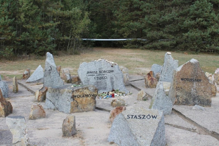 Varsovia: tour al campo de concentración de Treblinka con recogida en el hotel
