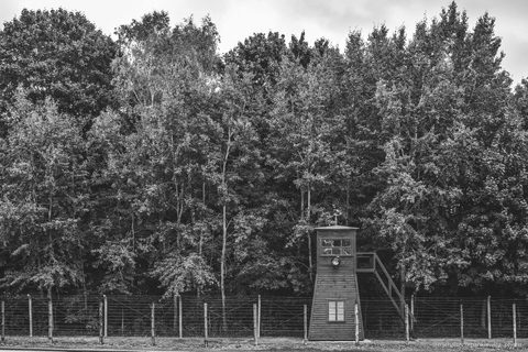 Tour privado al campo de concentración de StutthofGdansk: medio día campo de concentración de Stutthof