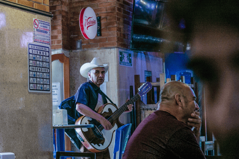 Ciudad de México: tour a pie por las cantinas con sesiones de degustación