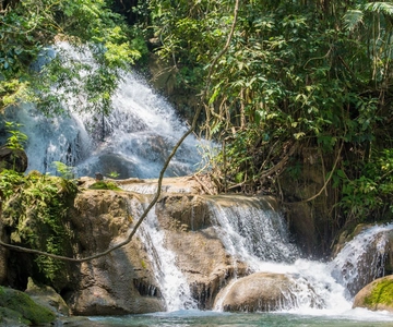 Huatulco: Tour delle cascate di montagna con pranzo locale