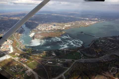 Niagara Falls: 30-Minute Air Tour from Niagara-on-the-Lake