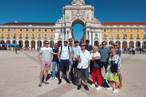 Visit of Lisbon in French. Small group (10 max)! Follow me! Visite Goupe privée de Lisbonne!