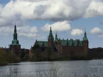 Kastelen: Kronborg (Hamlet) & Frederiksborg