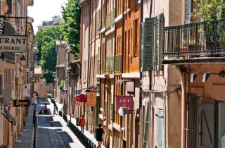 Aix en Provence: Besichtigung & Weinverkostung Ganztägige private Tour