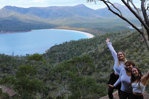 Hobart: Wineglass Bay & Cape Hauy: 2 Day Trips Iconic Hiking